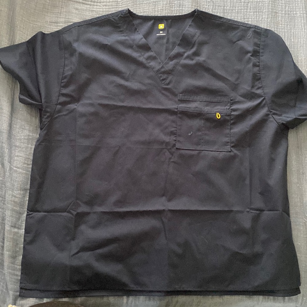 WonderWink Navy scrub top